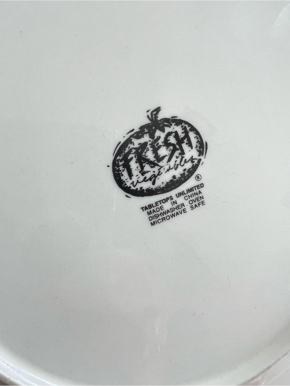 Fresh Vegetable Pattern Dinner Plates - 10” - Picture 4 of 5
